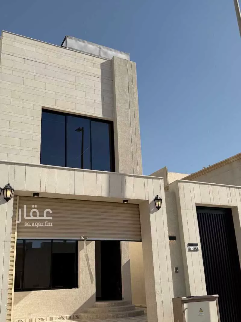 فيلا 7 غرف في الامواج 4