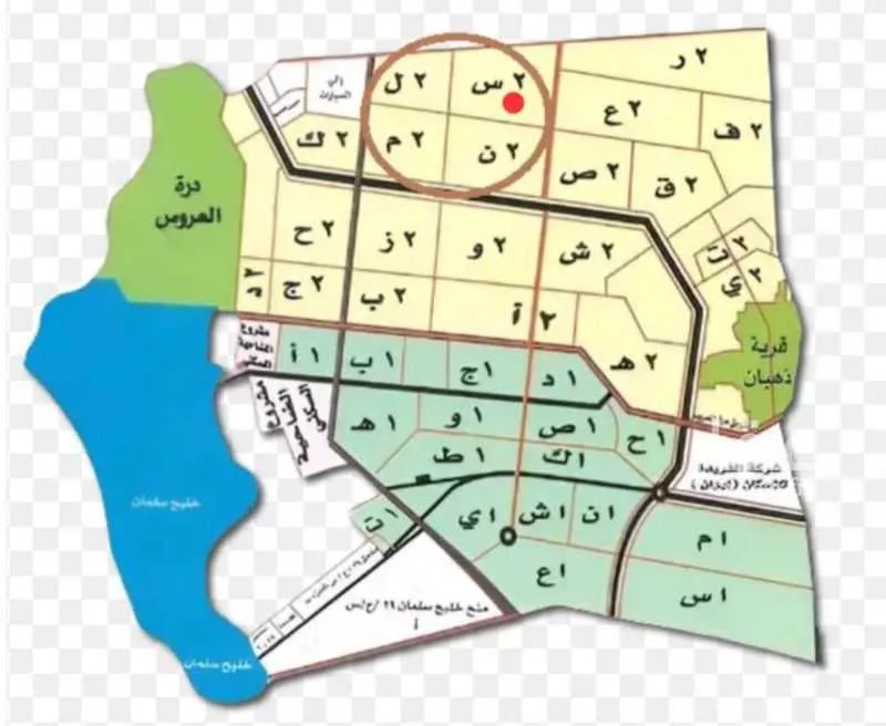 899 sqm land in Az Zomorod 1