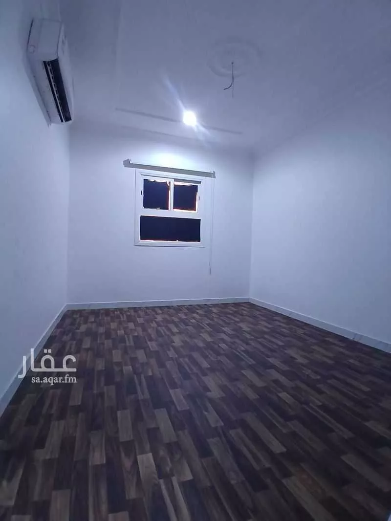 فيلا 8 غرف في طويق 2