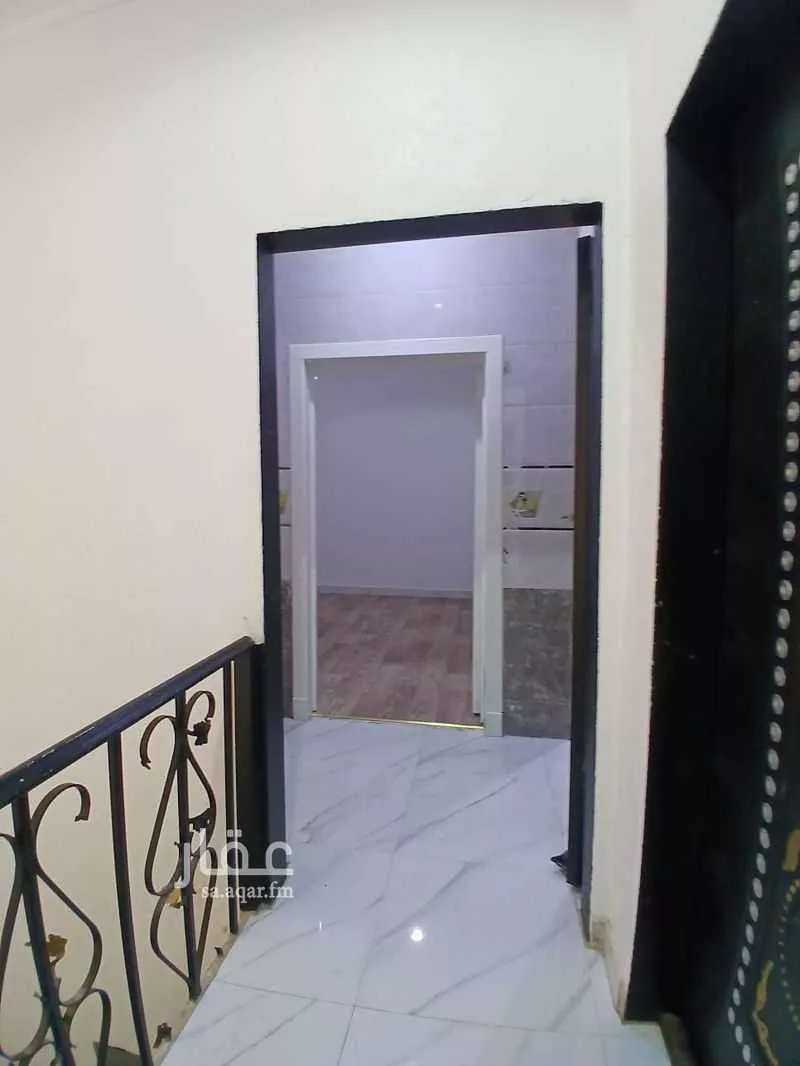 فيلا 8 غرف في طويق 5