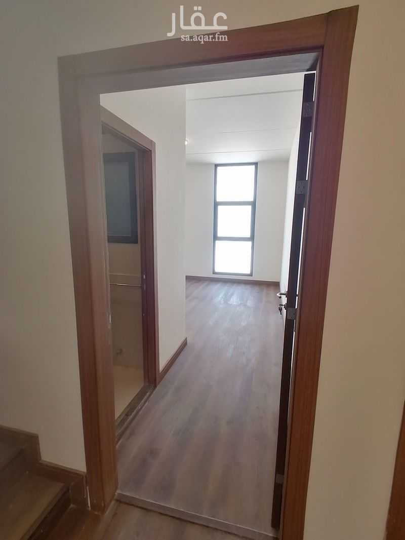 5 bedroom villa in Khuzam, Riyadh 14