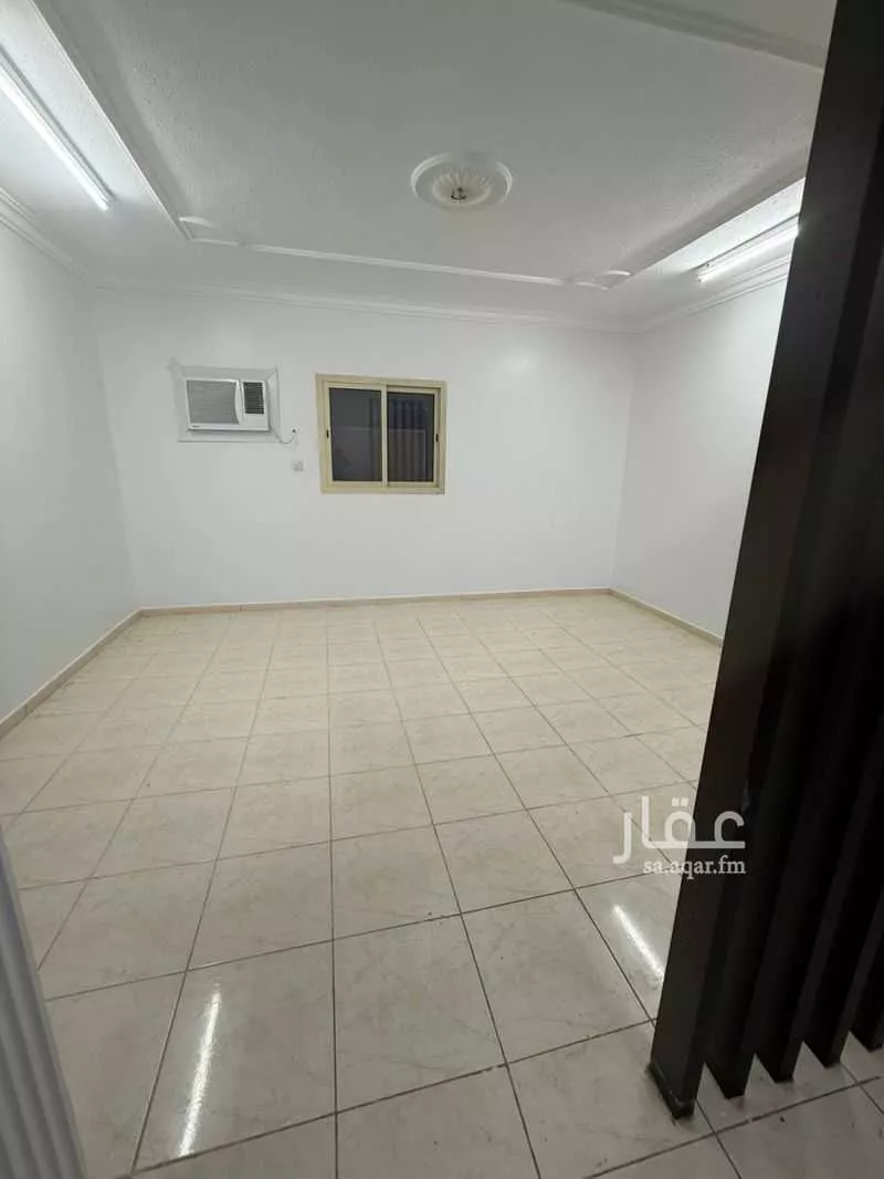 شقة 4 غرف في الرمال 2