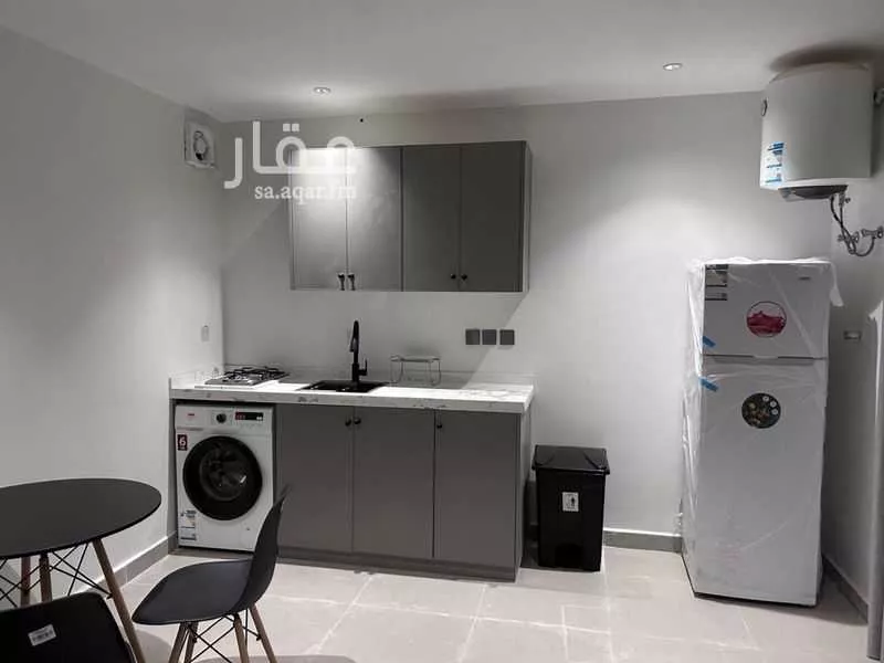 شقة 1 غرف في المونسية 4