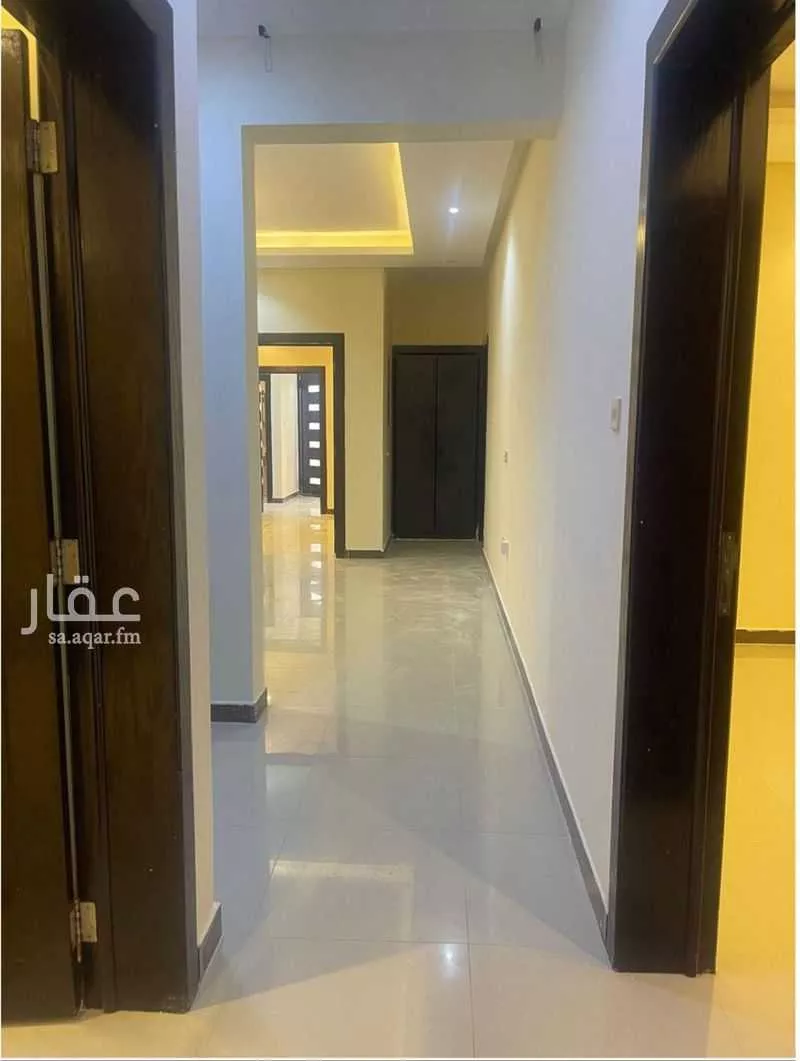 فيلا 8 غرف في النفل 2