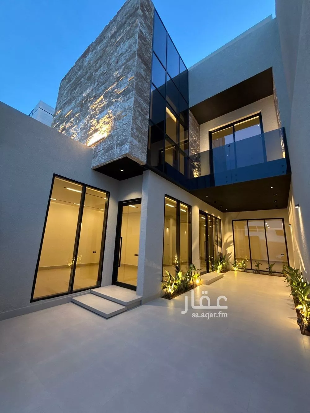 5 bedroom villa in Al Narjis 3