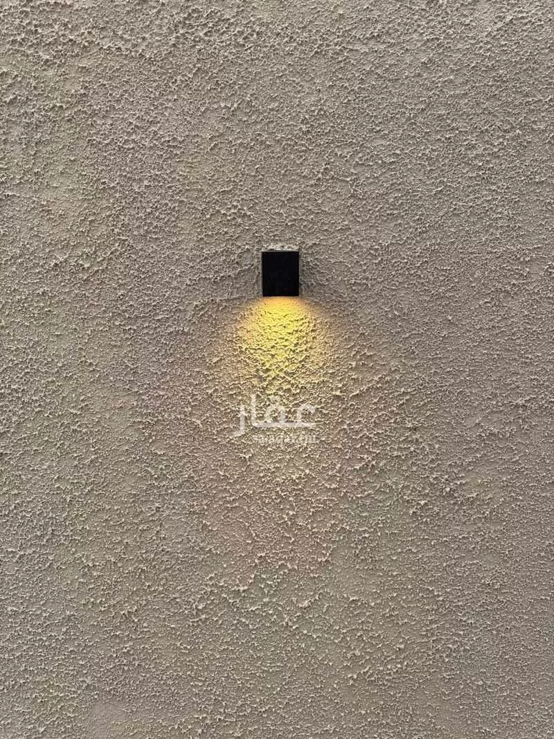 فيلا 5 غرف في الملقا 5