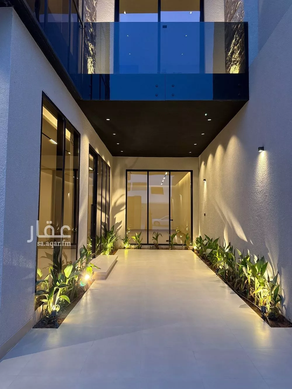 5 bedroom villa in Al Narjis 4