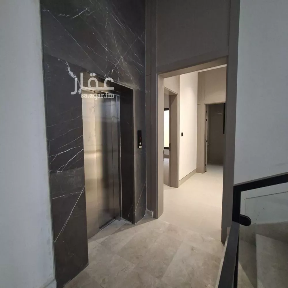 6 bedroom floor in Qurtubah 1