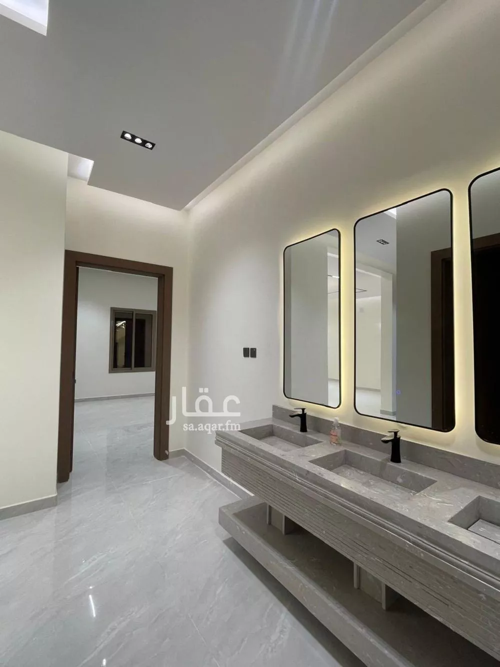 فيلا 4 غرف في الرمال 3