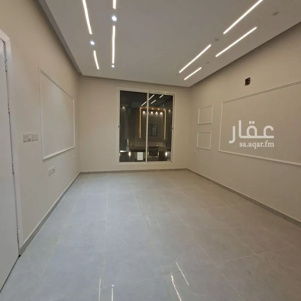 5 bedroom floor in Al Janadriyah 1