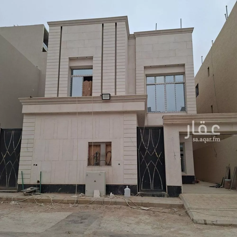 فيلا 7 غرف في الجنادرية