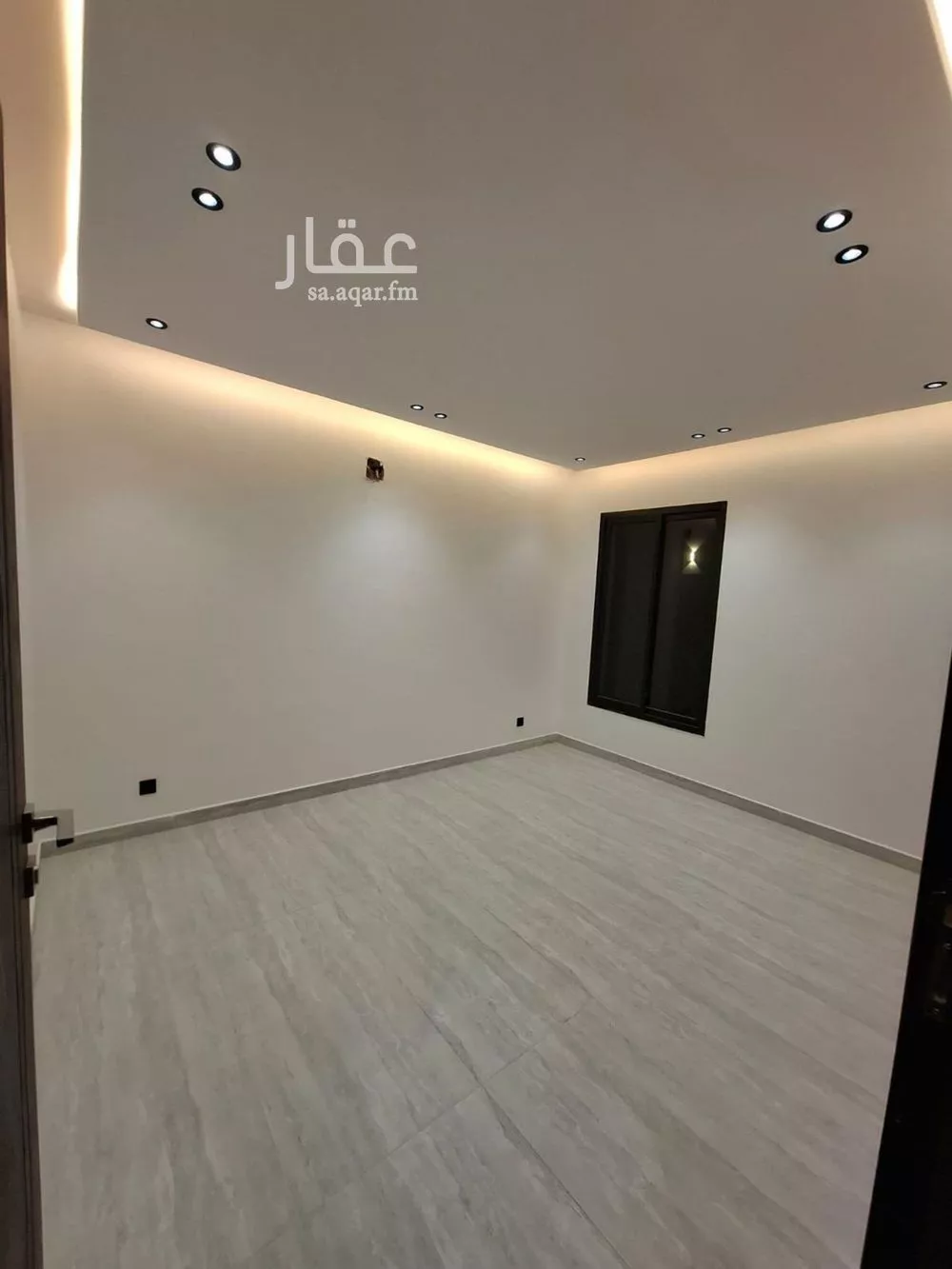 4 bedroom floor in Al Janadriyah 3