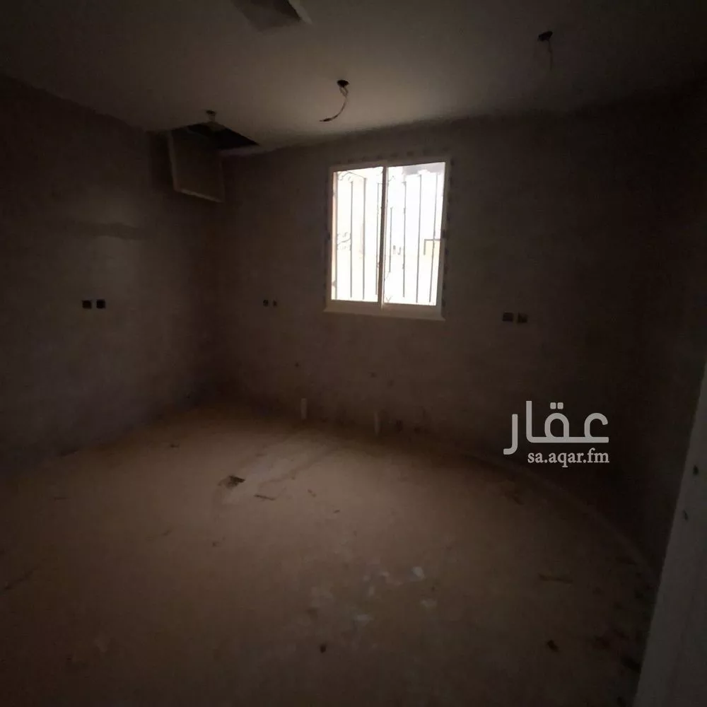 4 bedroom floor in Al Janadriyah 4