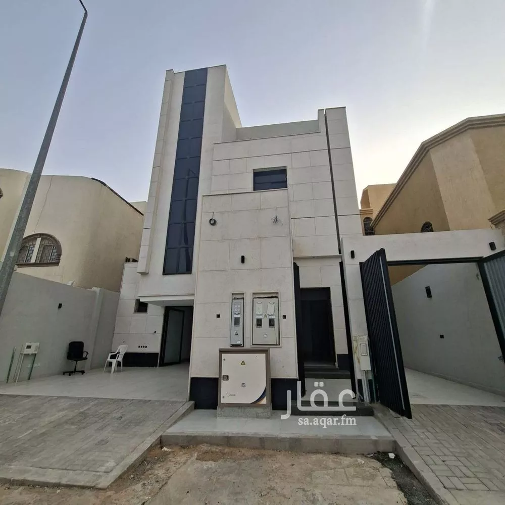 5 bedroom floor in Qurtubah 3