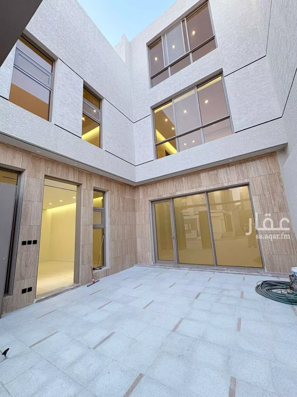 فيلا 6 غرف في المهدية 4