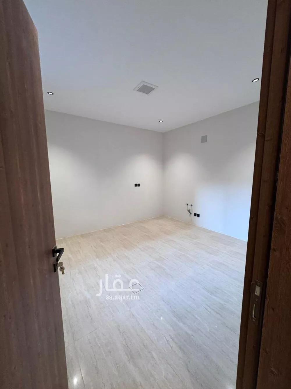 فيلا 5 غرف في المهدية 4