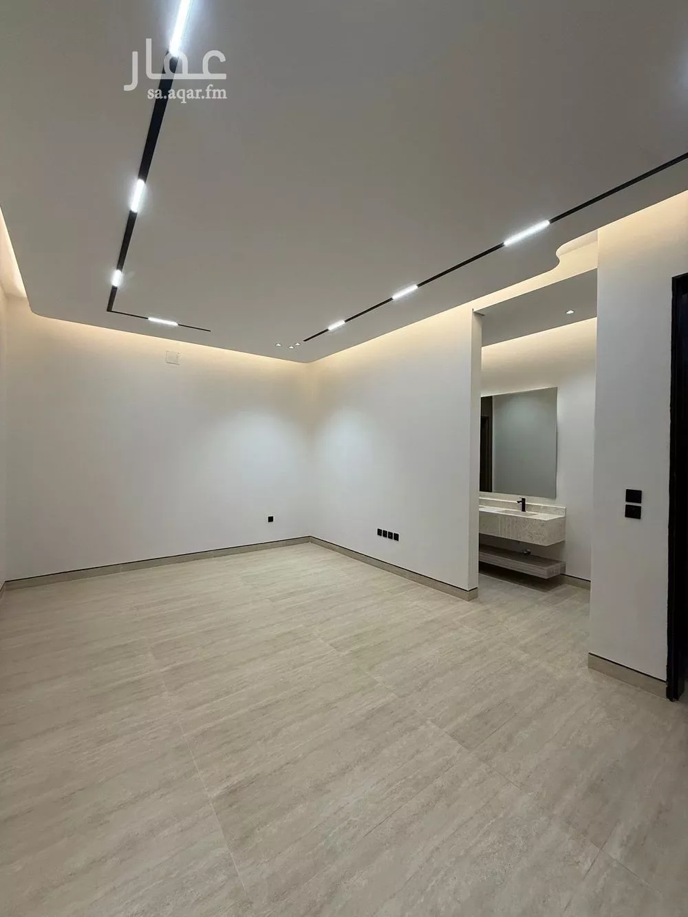 فيلا 6 غرف في المهدية 4