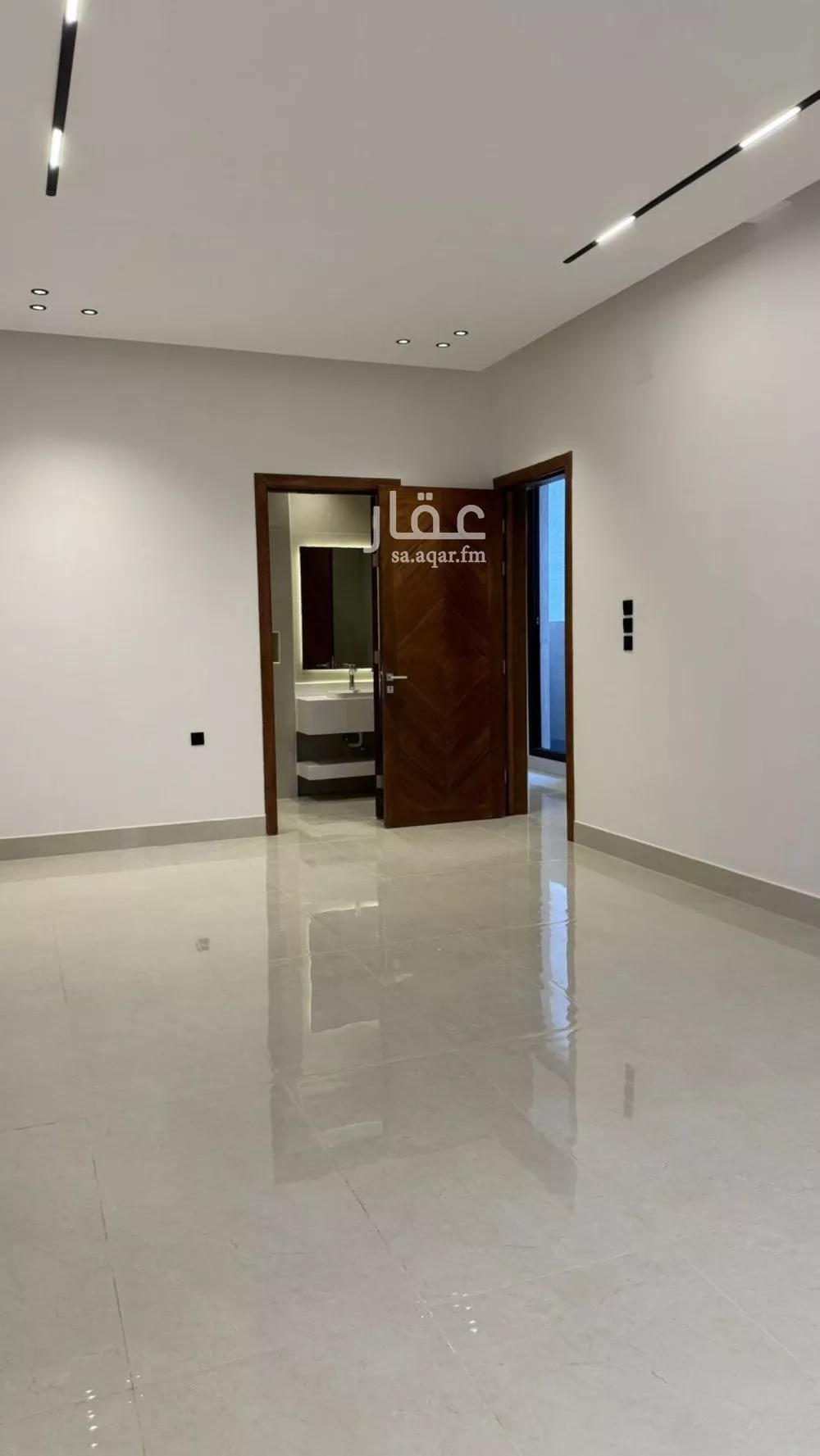 فيلا 5 غرف في المهدية 3