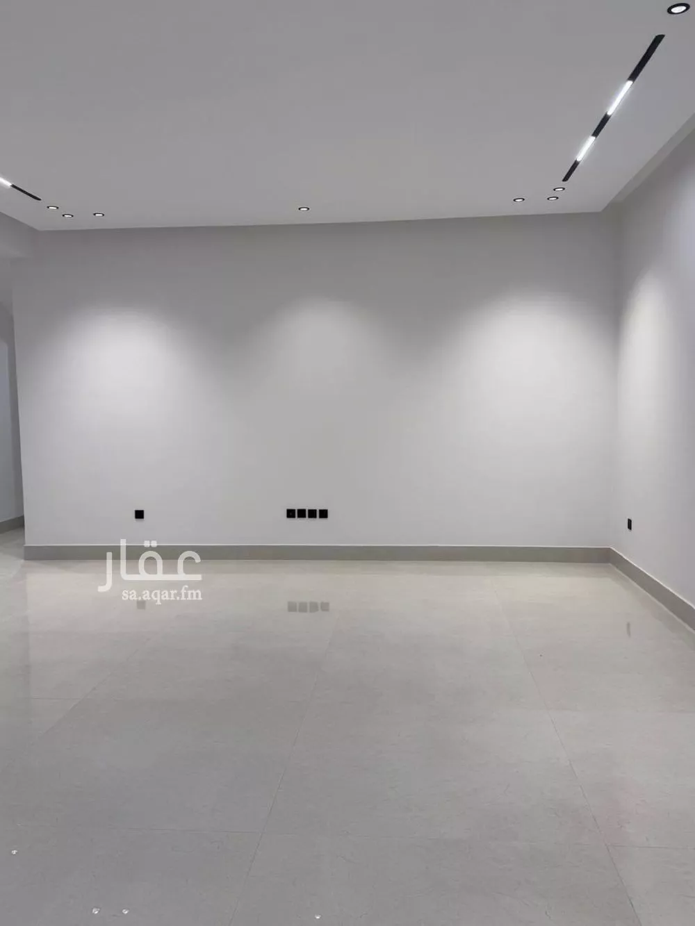 فيلا 4 غرف في المهدية 5