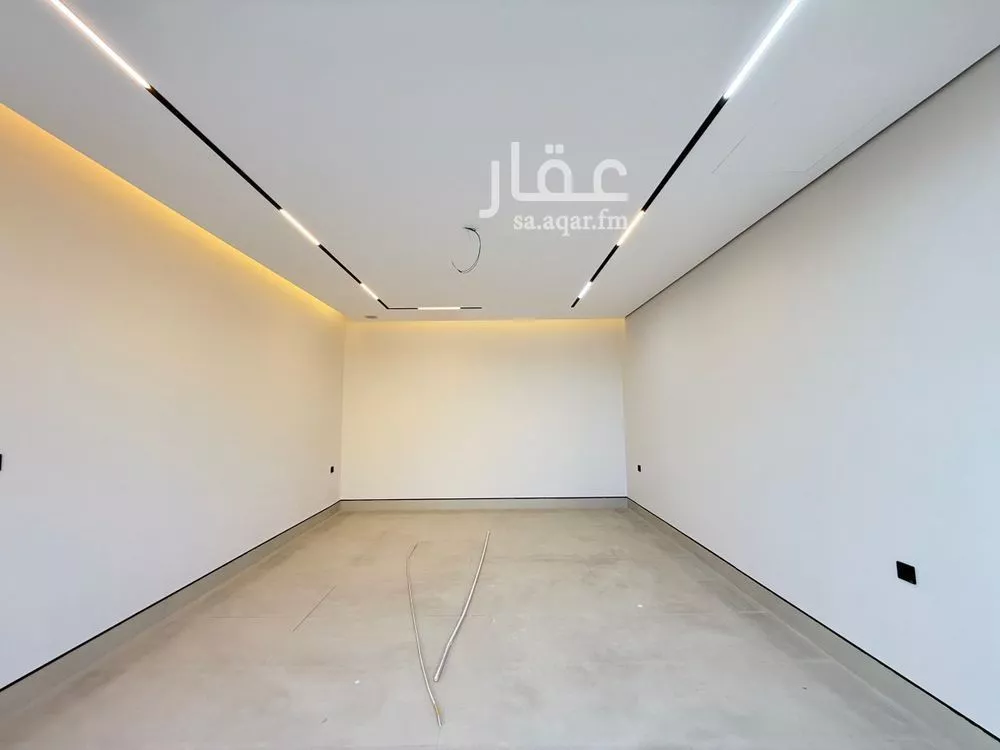 6 bedroom villa in Al Mahdiyyah 5