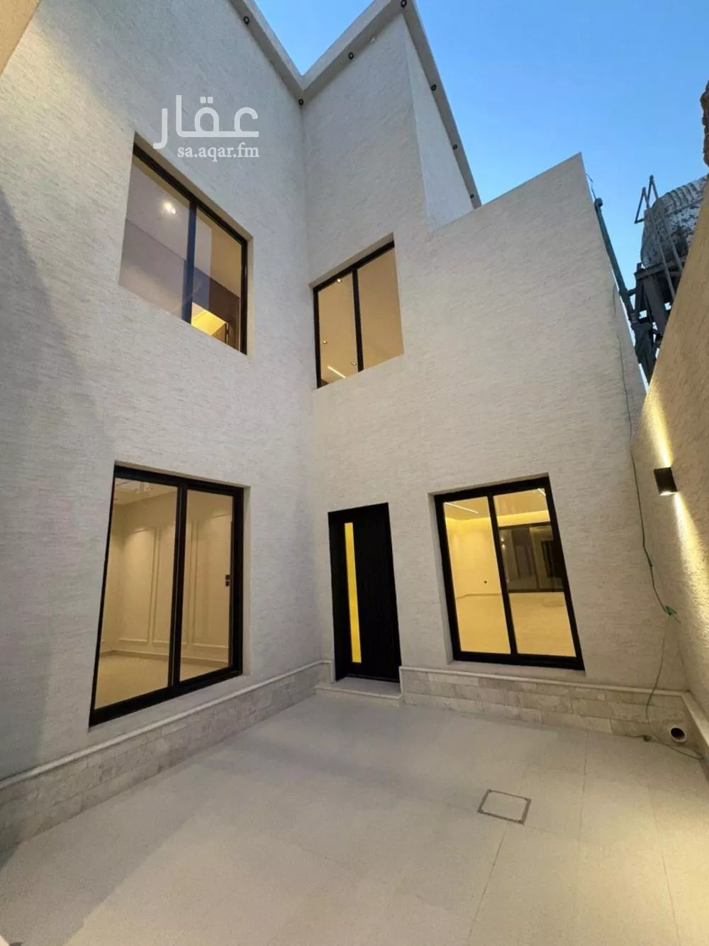 فيلا 6 غرف في المهدية 4