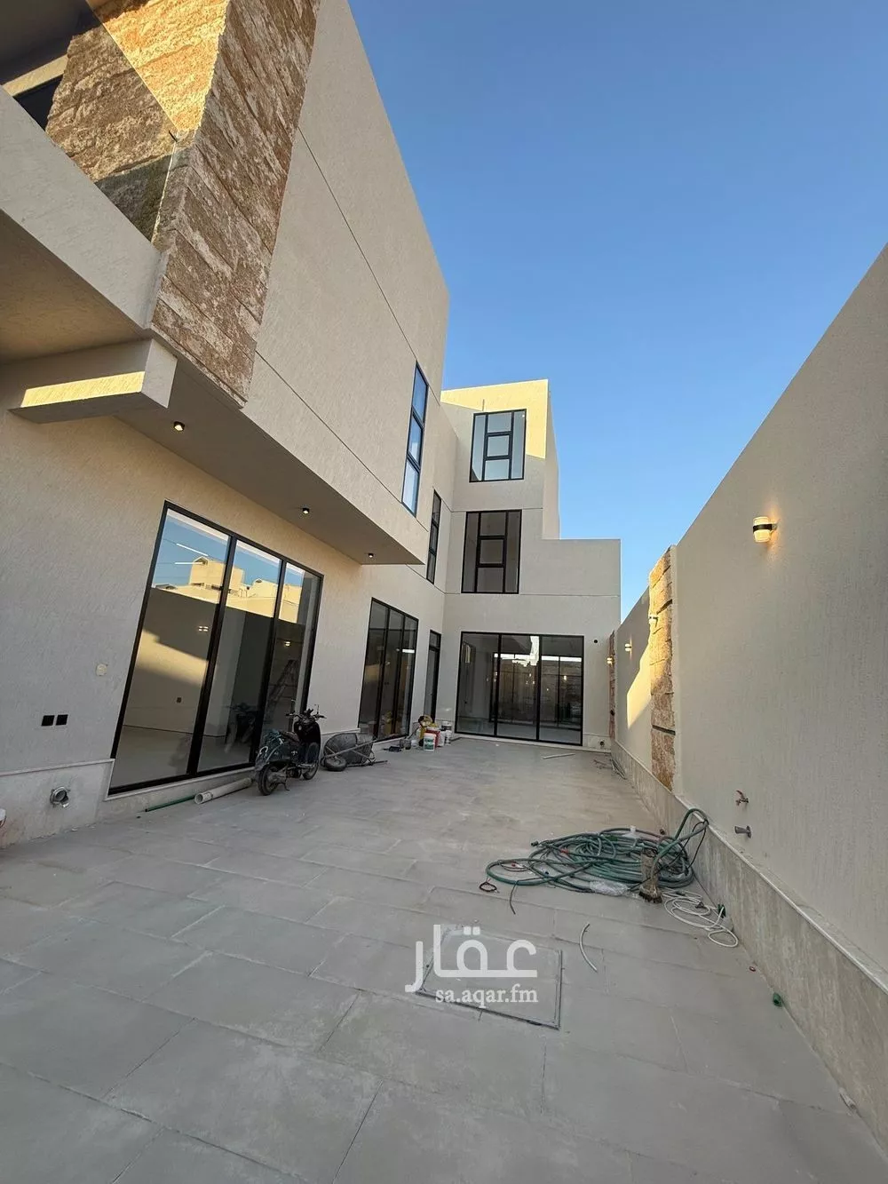 6 bedroom villa in Al Mahdiyyah 3