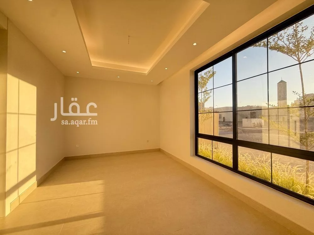 5 bedroom villa in Al Mahdiyyah 5