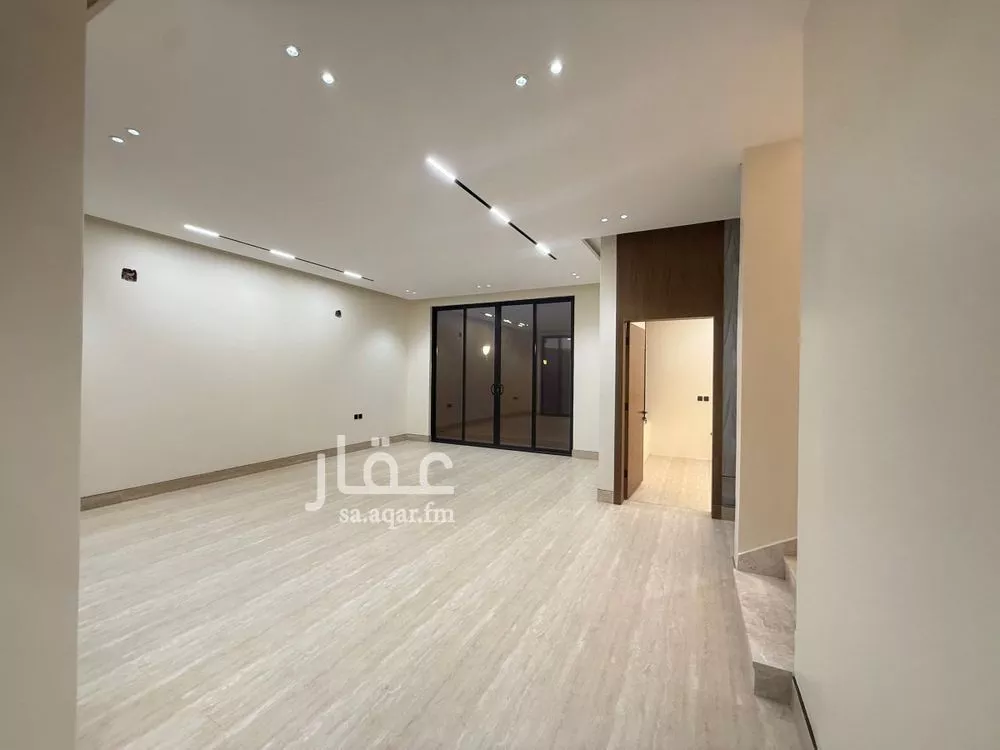 فيلا 5 غرف في المهدية 5