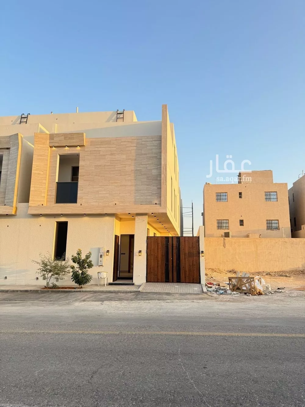 5 bedroom villa in Al Mahdiyyah 2