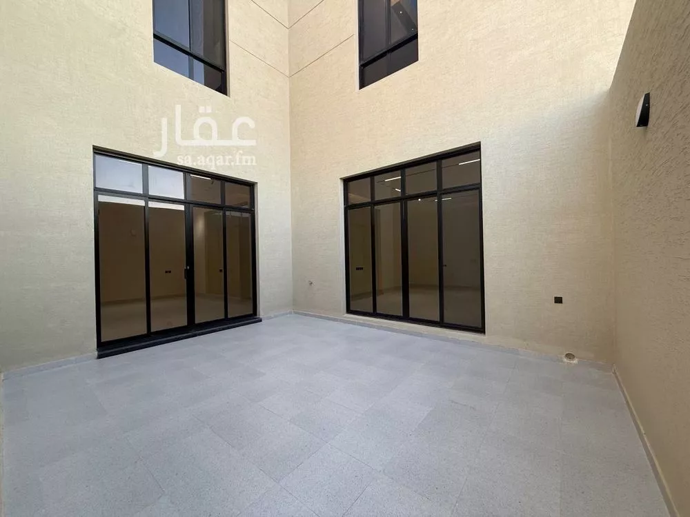 6 bedroom villa in Al Mahdiyyah 4