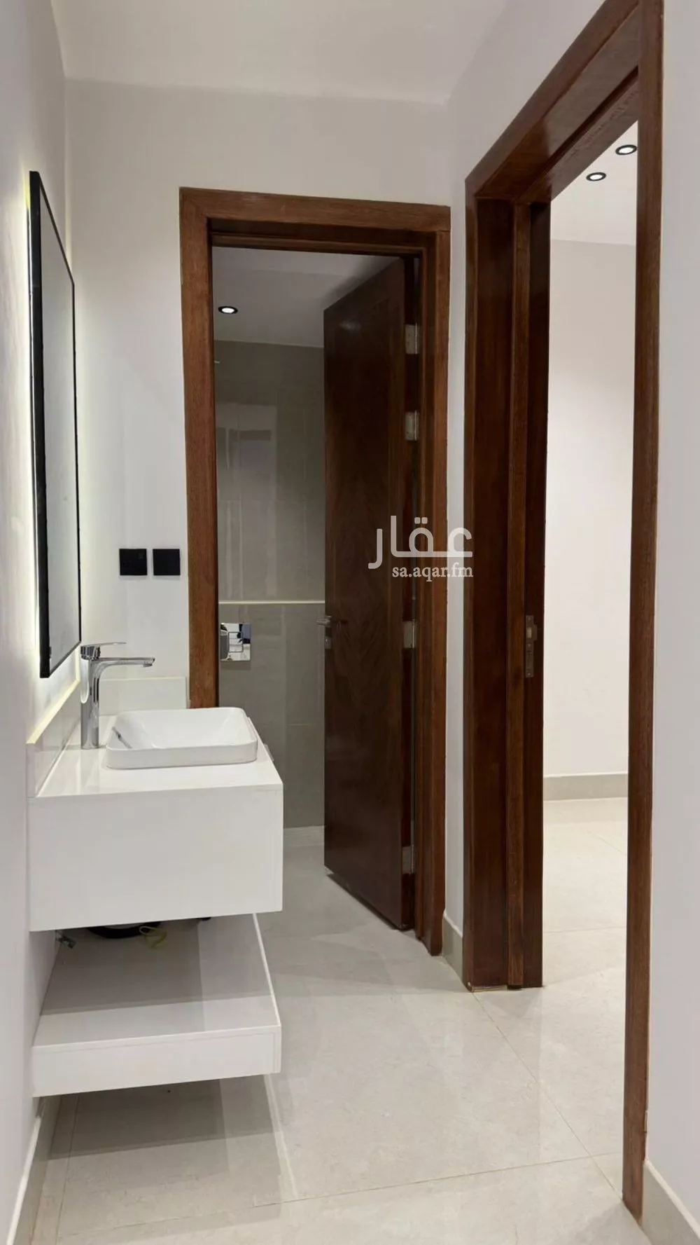 فيلا 5 غرف في المهدية 4