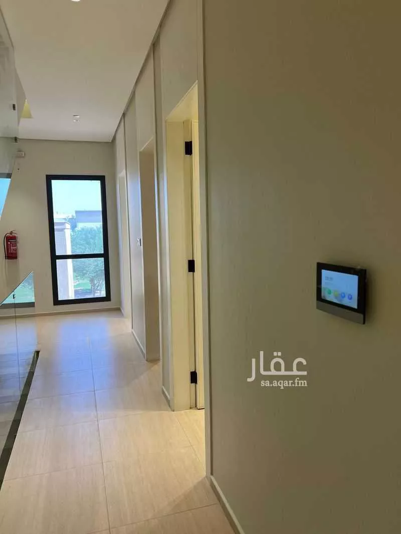 فيلا 4 غرف في العارض 4