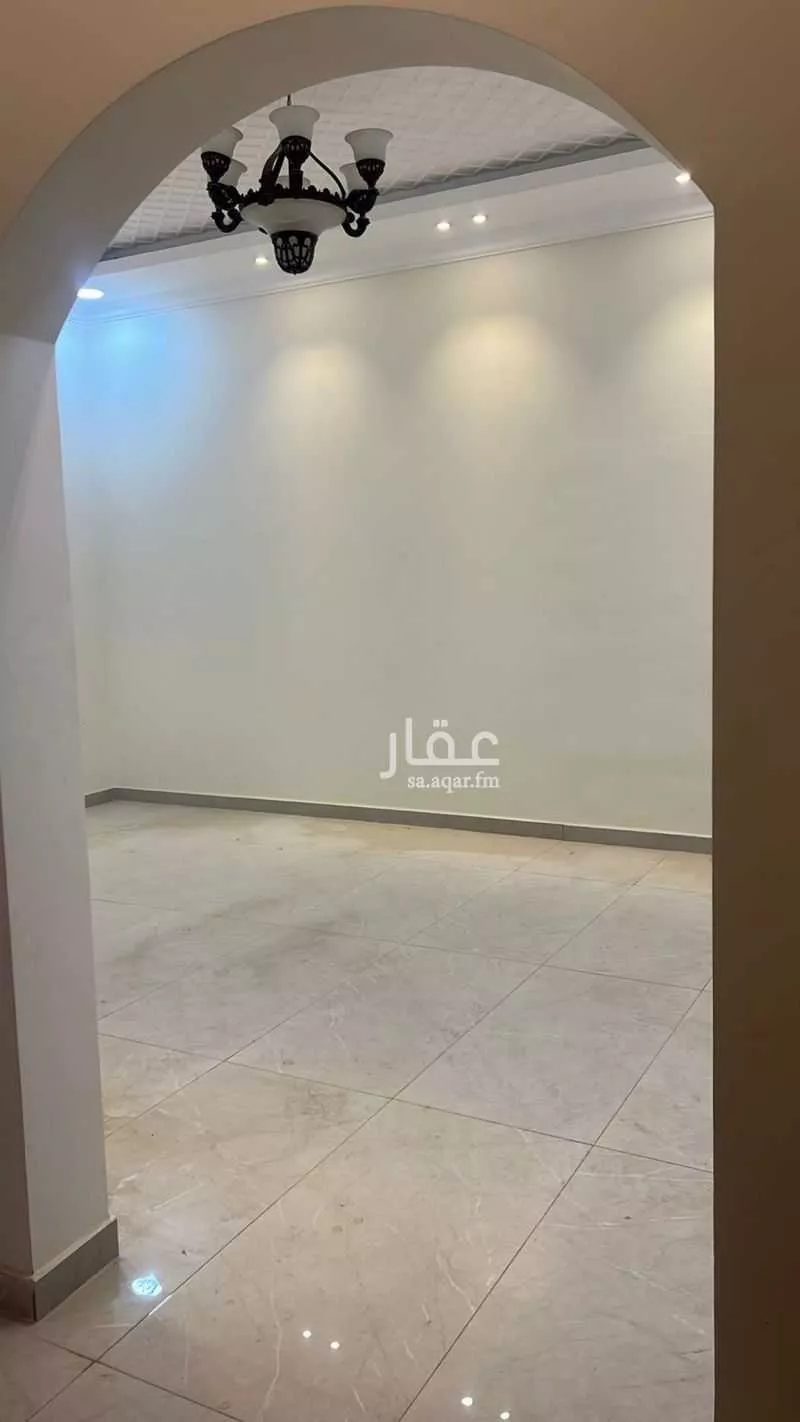 7 bedroom villa in Al Manar 5