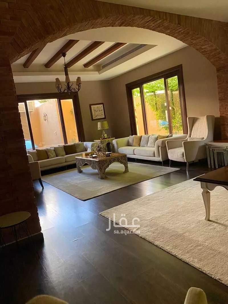 7 bedroom villa in Al Khalidiyyah 5