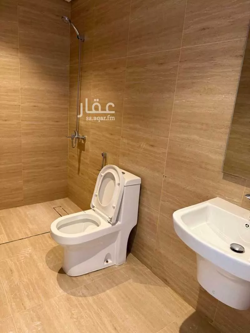 3 bedroom apartment in Irqah, Riyadh 10
