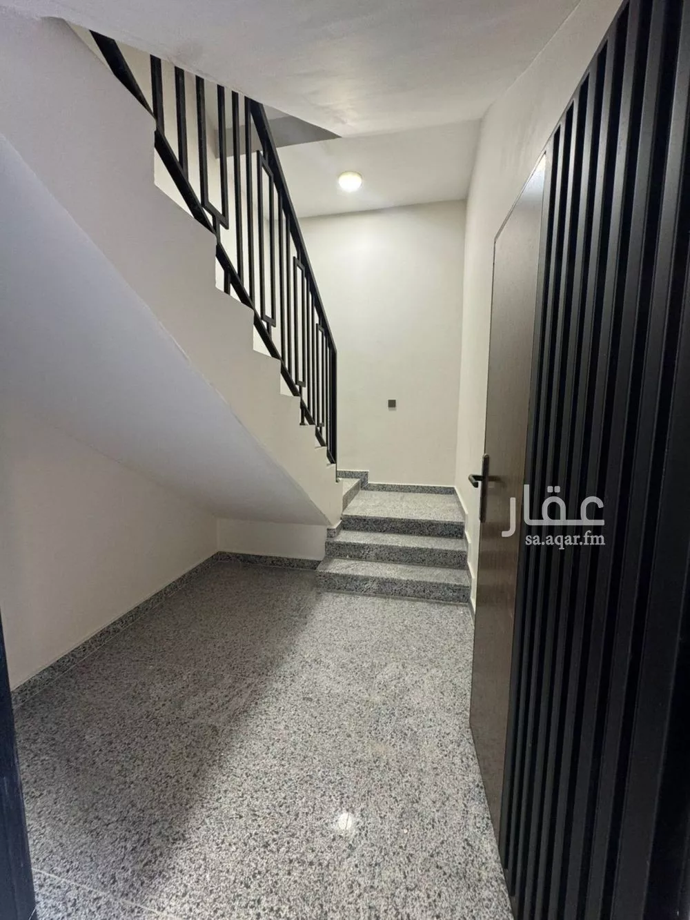 فيلا 7 غرف في الرمال 4