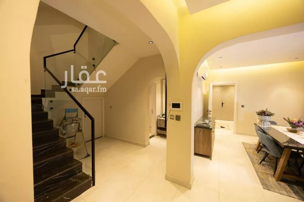 فيلا 5 غرف في النرجس 2