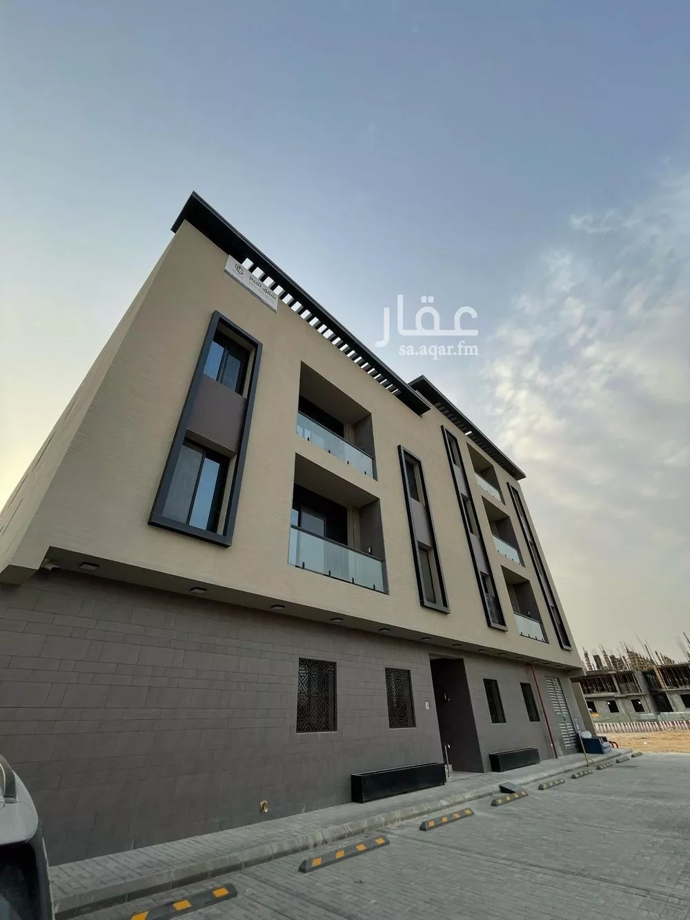 شقة 3 غرف في العارض 1