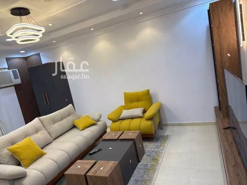 فيلا 3 غرف في الجنادرية 1