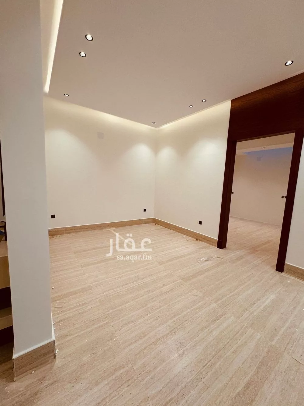 فيلا 6 غرف في المهدية 5