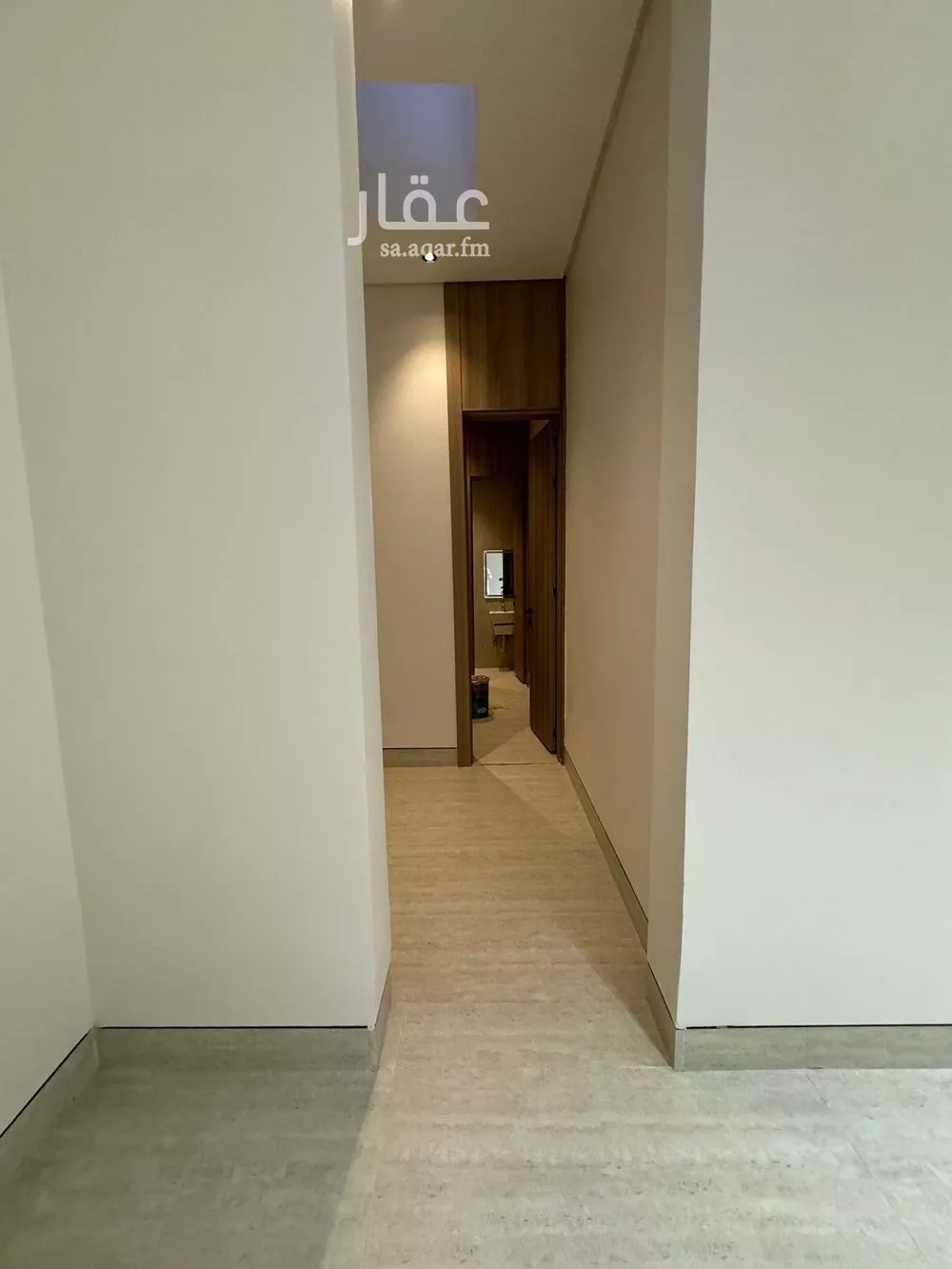 فيلا 6 غرف في المهدية 5