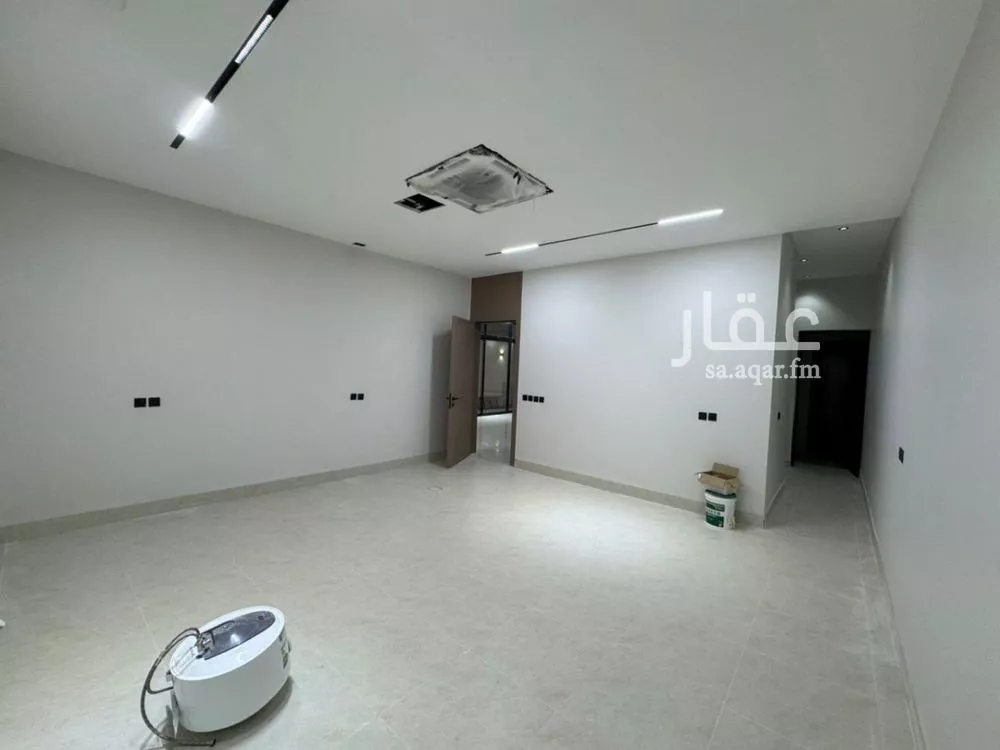 فيلا 6 غرف في المهدية 3