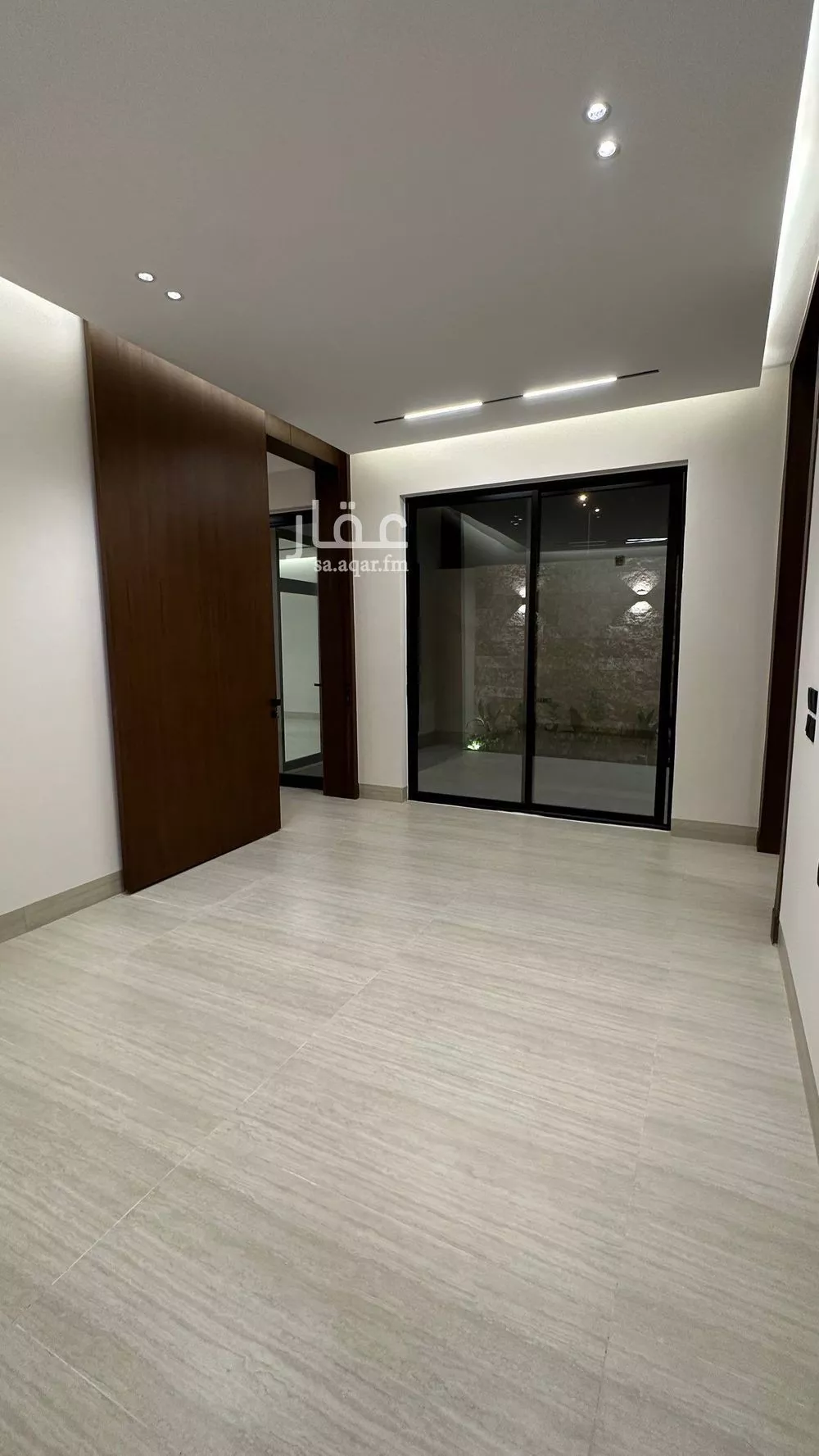 فيلا 6 غرف في المهدية 5