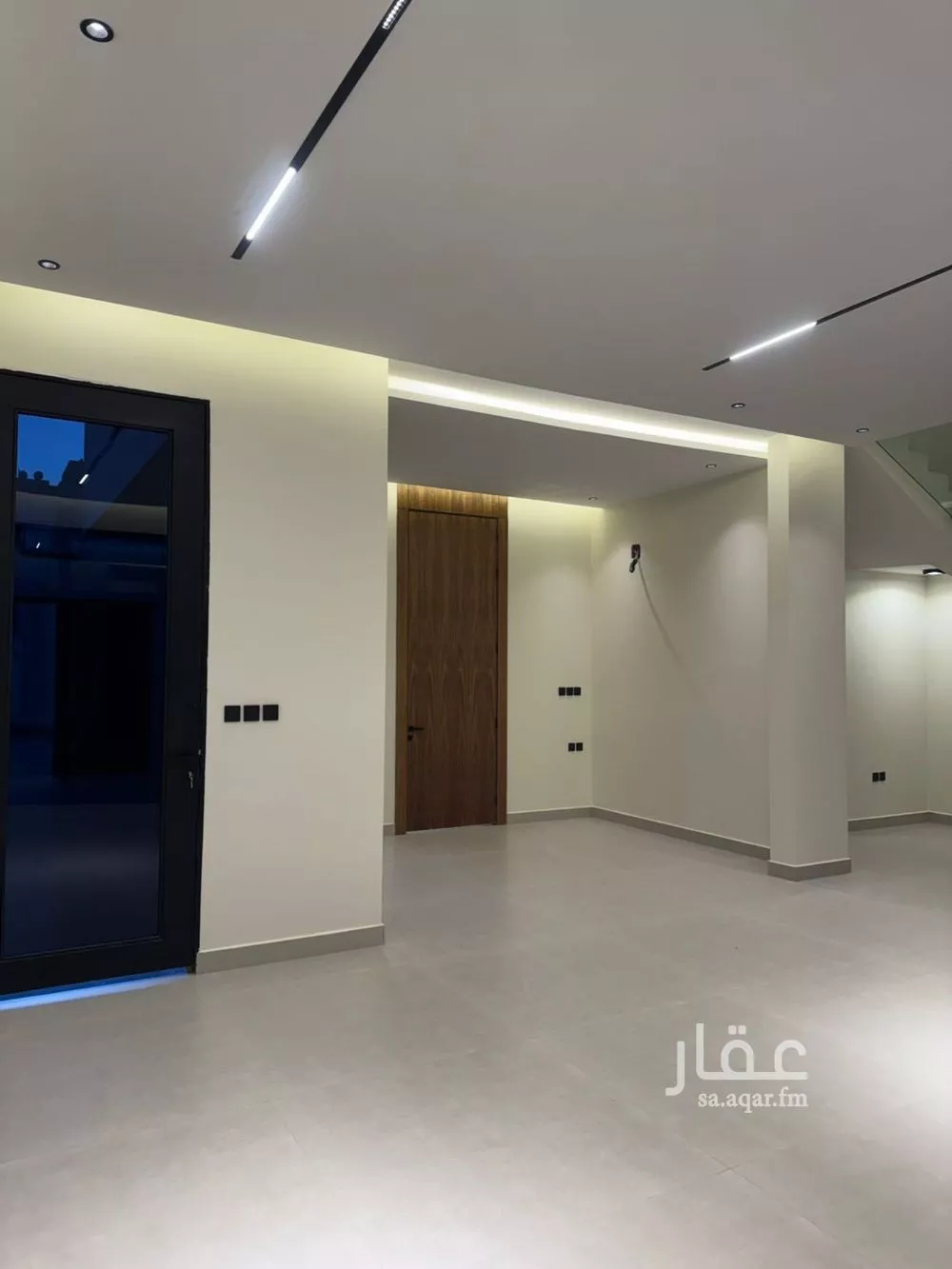 فيلا 6 غرف في المهدية 5