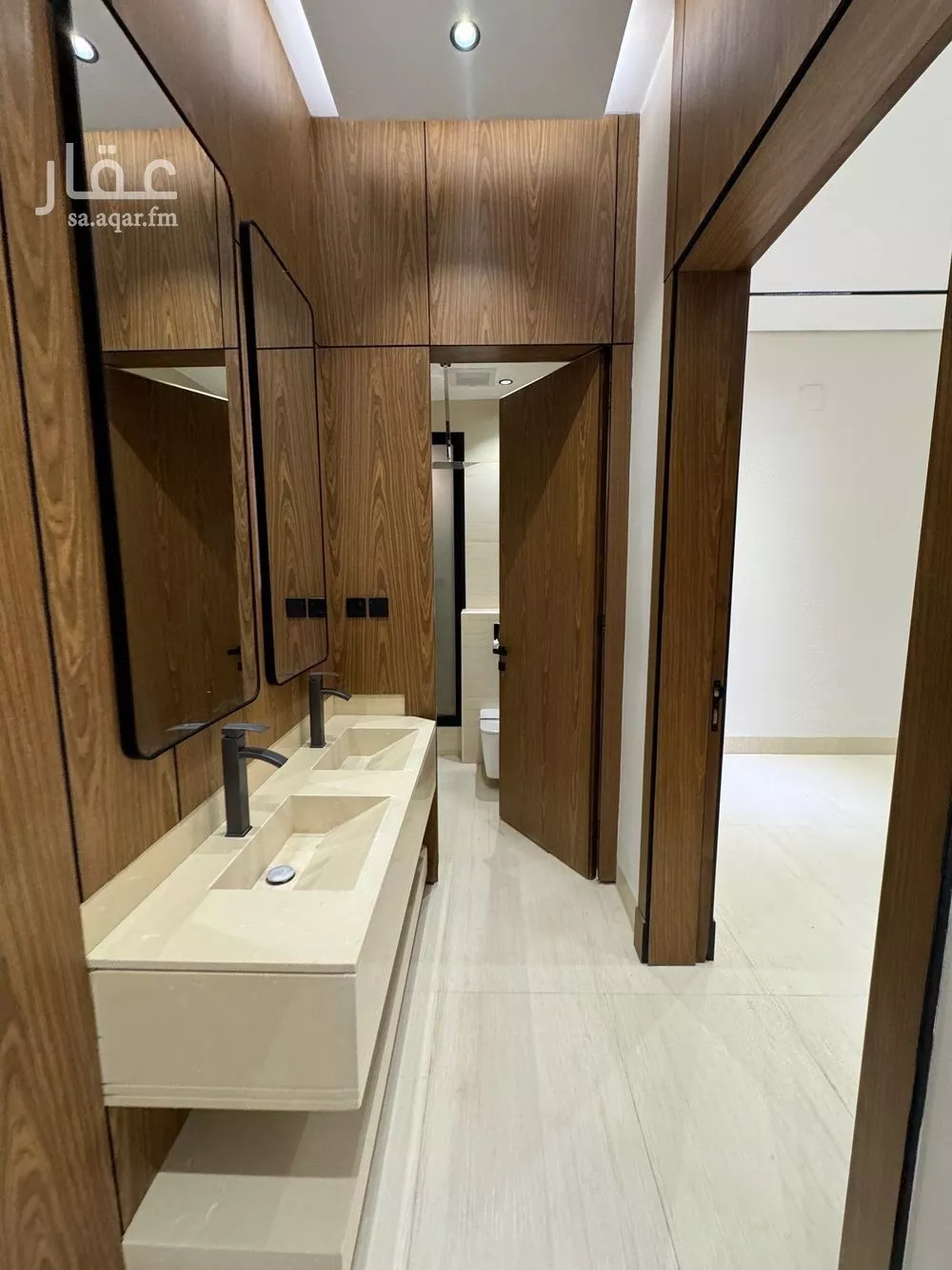 فيلا 6 غرف في المهدية 3