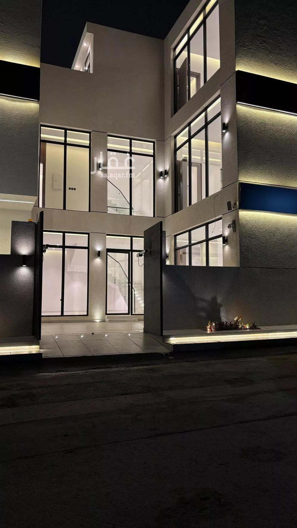 6 bedroom villa in Al Mahdiyyah 2