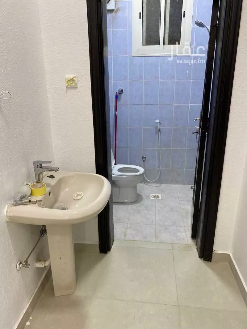 4 bedroom apartment in Al Jabrah, Madinah 8