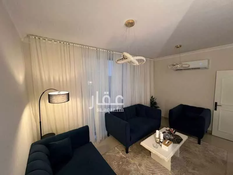 شقة 2 غرف في الملقا 3