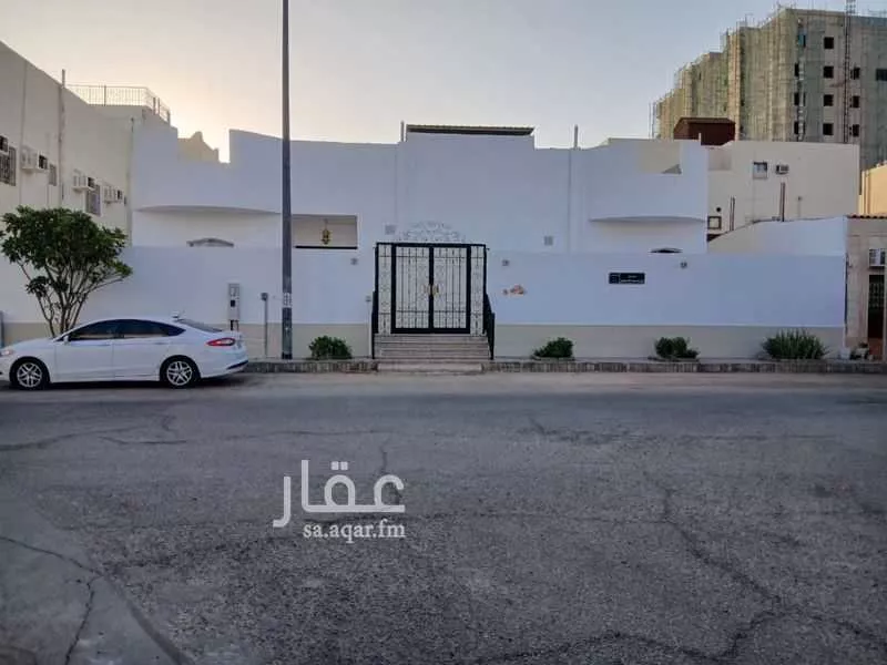 572 sqm building in Mahzur 1