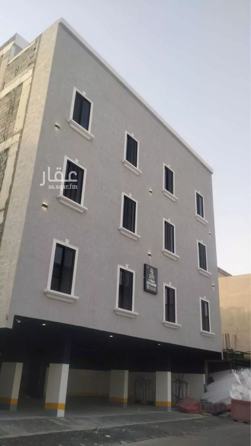 عمارة 348 م² في مدينة العمال 2